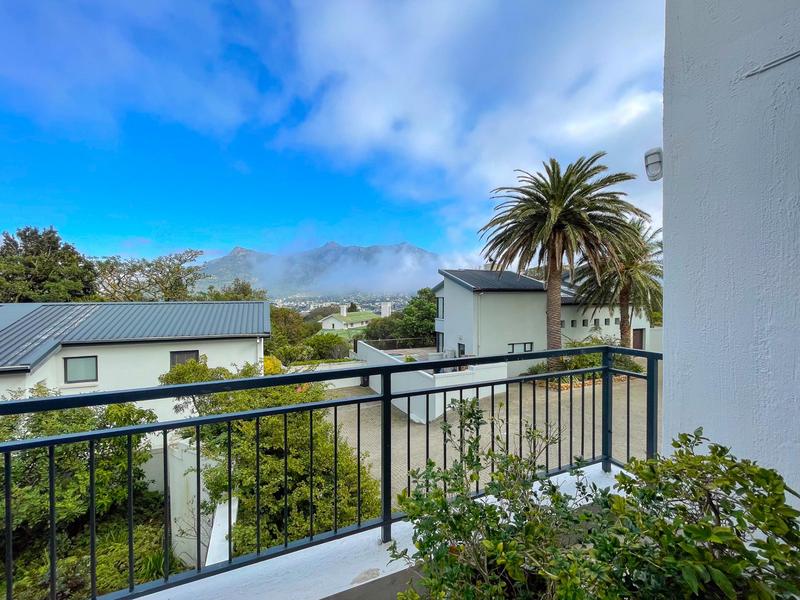 4 Bedroom Property for Sale in Hout Bay Western Cape